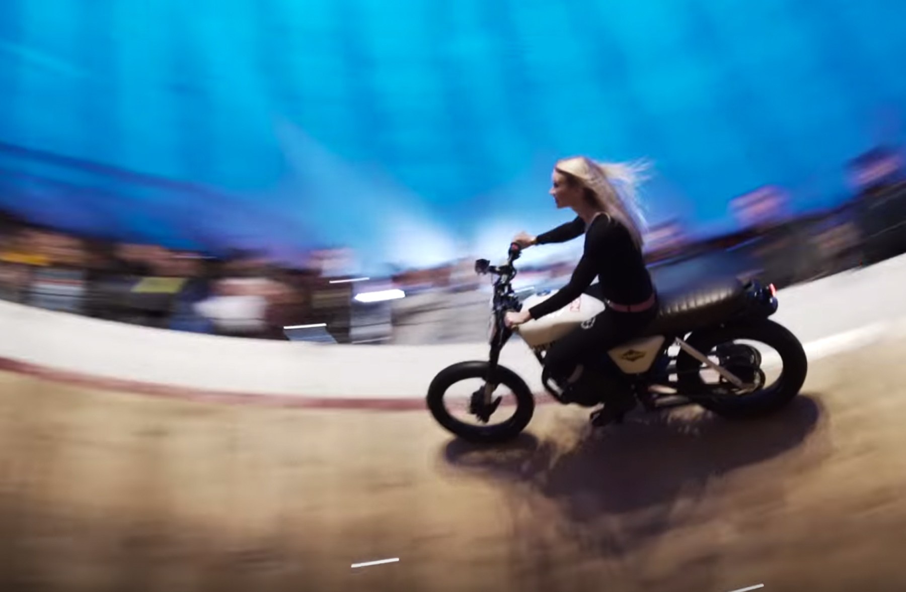 Miki Rides in Beijing | The Vintagent