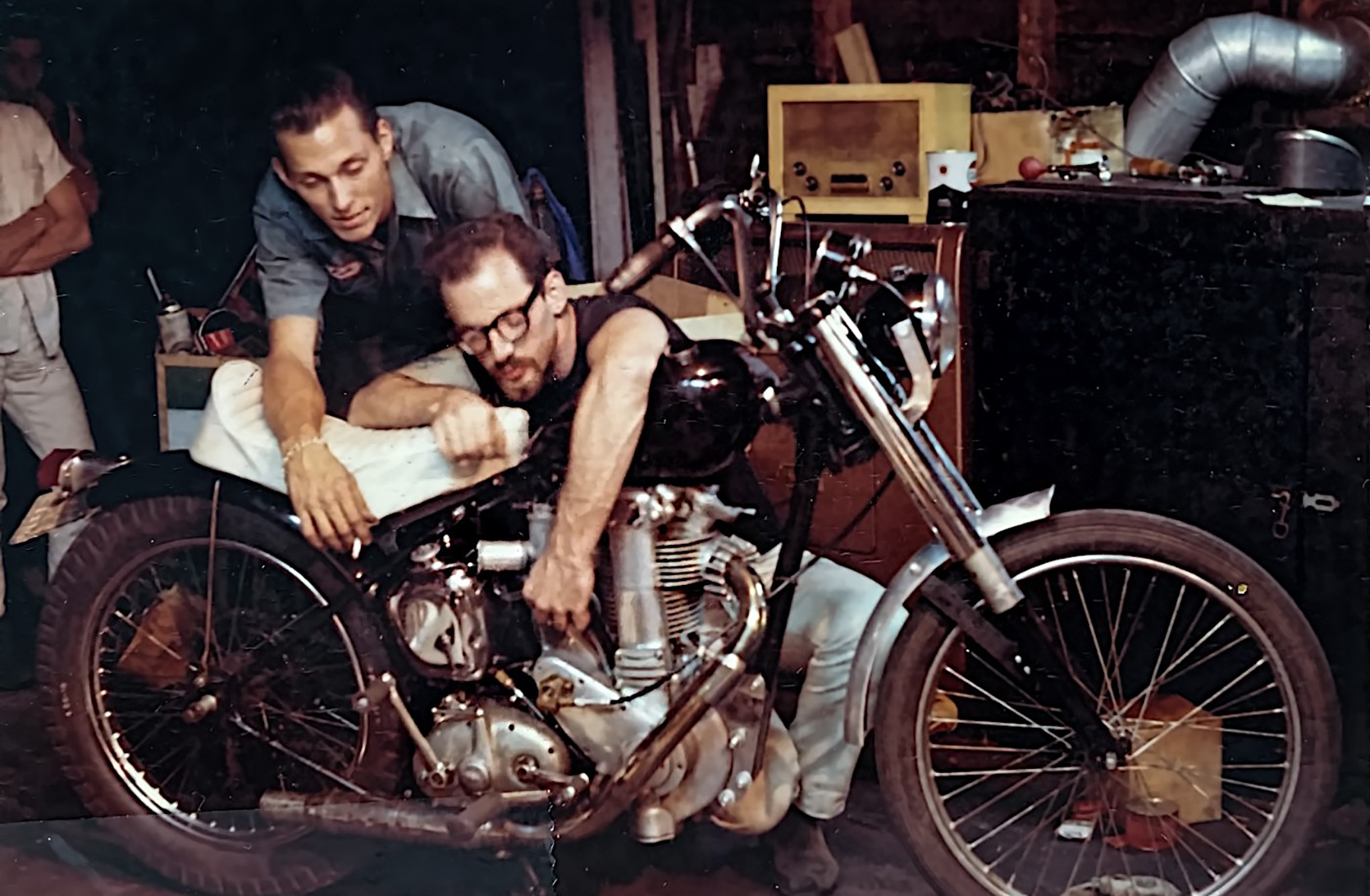 A Life on Wheels, With a Camera | The Vintagent